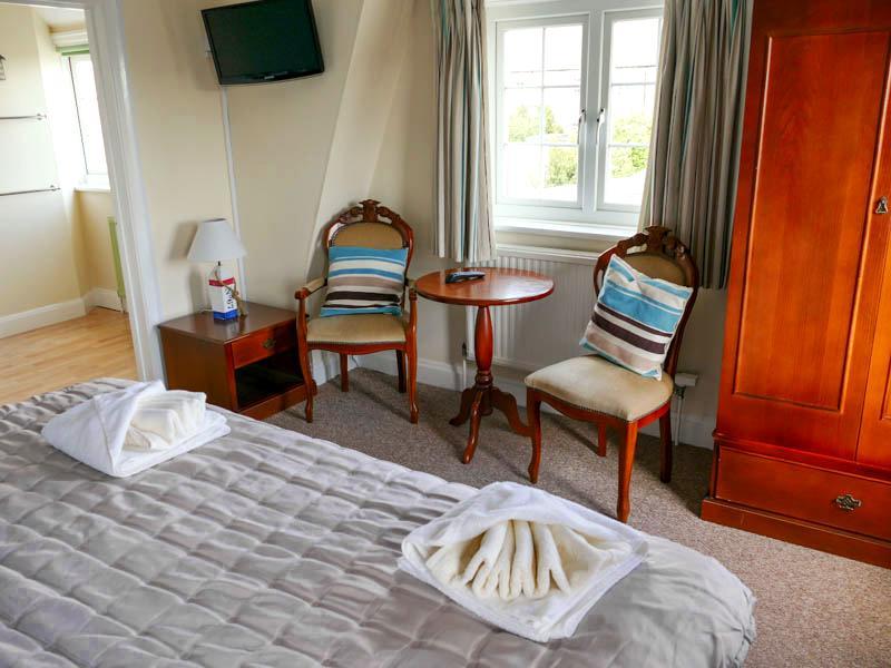 The Crab And Lobster Inn Bembridge Bagian luar foto