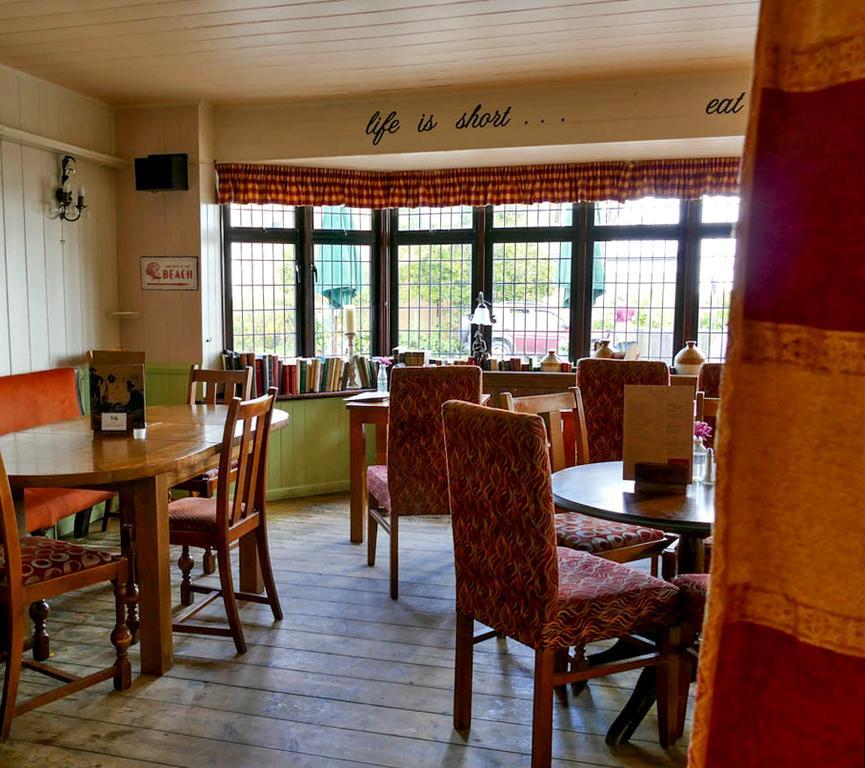 The Crab And Lobster Inn Bembridge Bagian luar foto